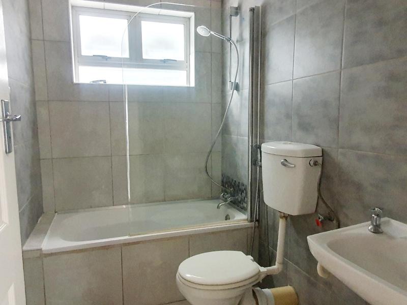 2 Bedroom Property for Sale in Woodstock Western Cape